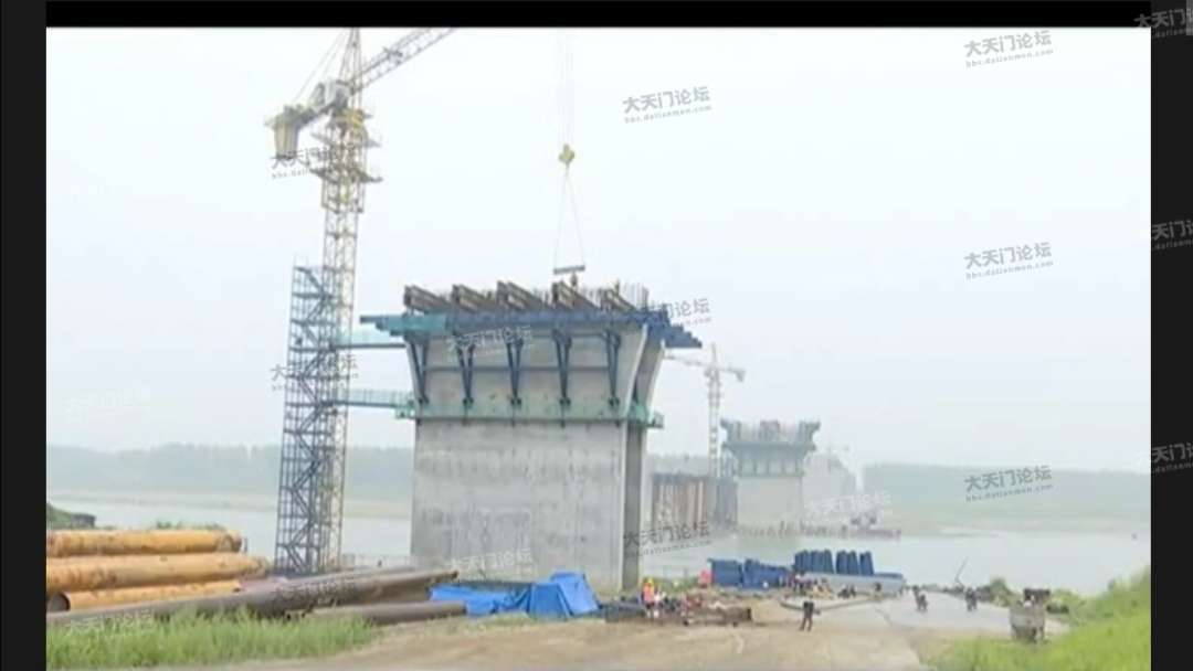 天门—潜江汉江大桥工程最新进展