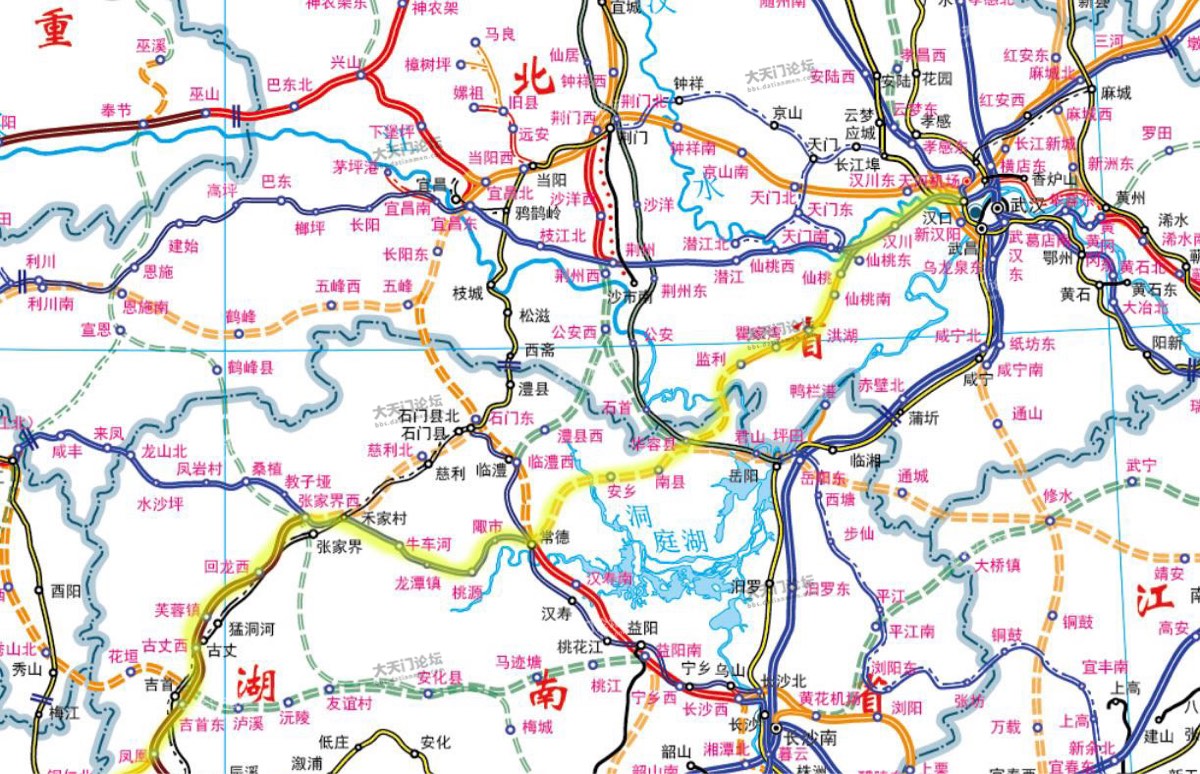 金黄色高亮为武贵通道南线方案